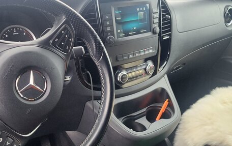 Mercedes-Benz Vito, 2021 год, 6 200 000 рублей, 10 фотография