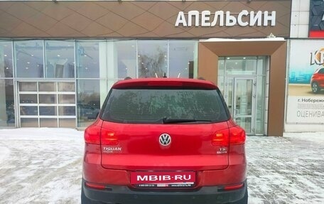 Volkswagen Tiguan I, 2012 год, 1 000 000 рублей, 16 фотография