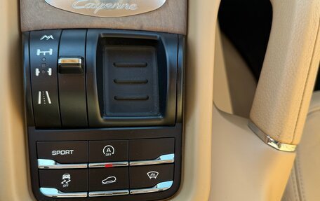 Porsche Cayenne III, 2011 год, 2 500 000 рублей, 12 фотография