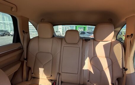 Porsche Cayenne III, 2011 год, 2 500 000 рублей, 17 фотография