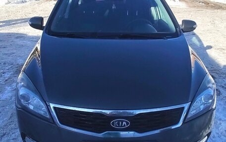 KIA cee'd I рестайлинг, 2010 год, 650 000 рублей, 2 фотография