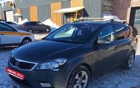 KIA cee'd I рестайлинг, 2010 год, 650 000 рублей, 3 фотография