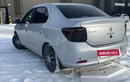 Renault Logan II, 2014 год, 580 000 рублей, 2 фотография