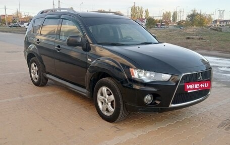 Mitsubishi Outlander III рестайлинг 3, 2011 год, 1 200 000 рублей, 3 фотография