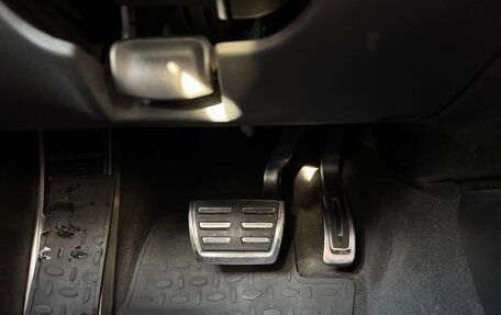 Audi A4, 2015 год, 2 470 000 рублей, 35 фотография