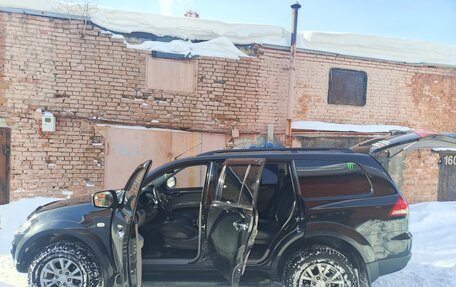 Mitsubishi Pajero Sport II рестайлинг, 2014 год, 2 300 000 рублей, 6 фотография