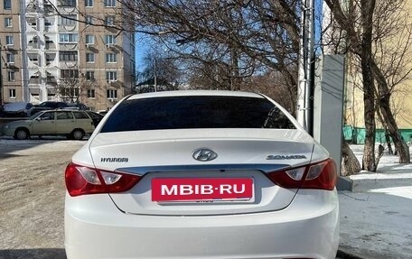 Hyundai Sonata VI, 2012 год, 1 100 000 рублей, 4 фотография