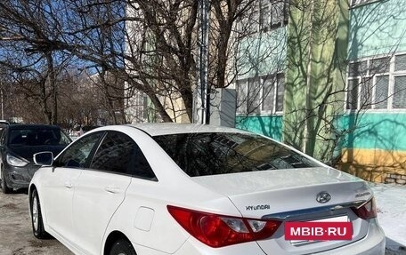 Hyundai Sonata VI, 2012 год, 1 100 000 рублей, 5 фотография