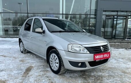 Renault Logan I, 2012 год, 510 000 рублей, 3 фотография