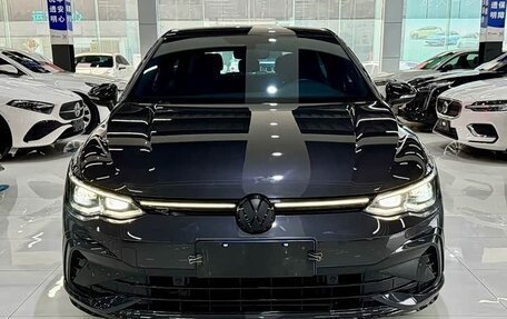 Volkswagen Golf VIII, 2022 год, 2 130 999 рублей, 3 фотография