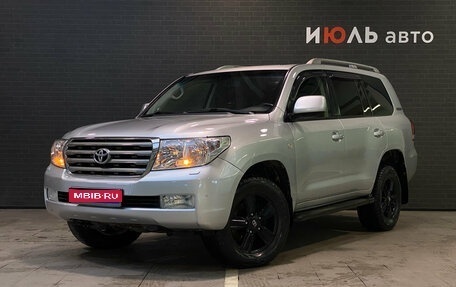 Toyota Land Cruiser 200, 2011 год, 2 785 000 рублей, 1 фотография