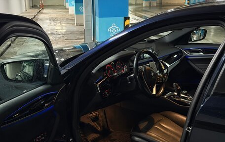 BMW 5 серия, 2018 год, 2 800 000 рублей, 18 фотография