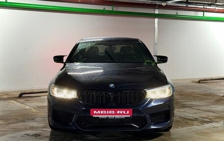 BMW 5 серия, 2018 год, 2 800 000 рублей, 2 фотография