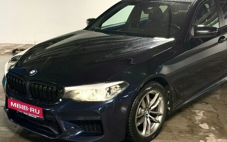 BMW 5 серия, 2018 год, 2 800 000 рублей, 3 фотография