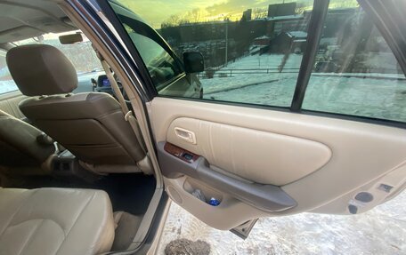 Toyota Harrier, 1999 год, 700 000 рублей, 15 фотография