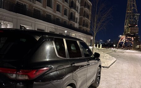 Mitsubishi Outlander, 2021 год, 3 900 000 рублей, 7 фотография