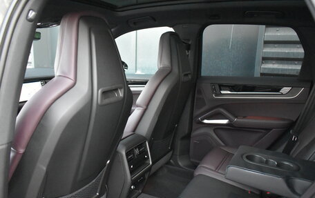 Porsche Cayenne III, 2026 год, 18 900 000 рублей, 13 фотография