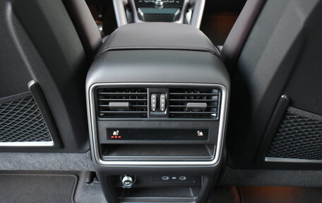 Porsche Cayenne III, 2026 год, 18 900 000 рублей, 26 фотография