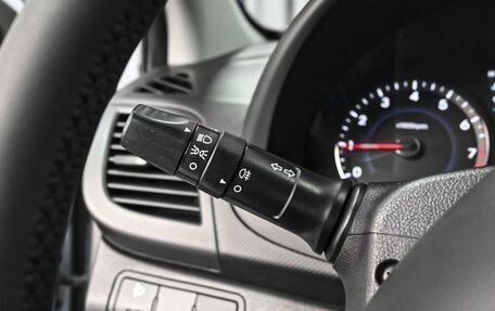 Hyundai Solaris II рестайлинг, 2011 год, 879 000 рублей, 16 фотография