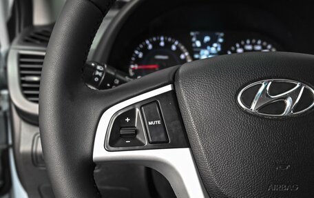 Hyundai Solaris II рестайлинг, 2011 год, 879 000 рублей, 18 фотография