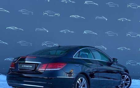 Mercedes-Benz E-Класс, 2013 год, 1 998 900 рублей, 2 фотография