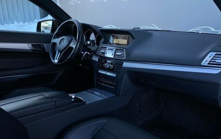 Mercedes-Benz E-Класс, 2013 год, 1 998 900 рублей, 10 фотография