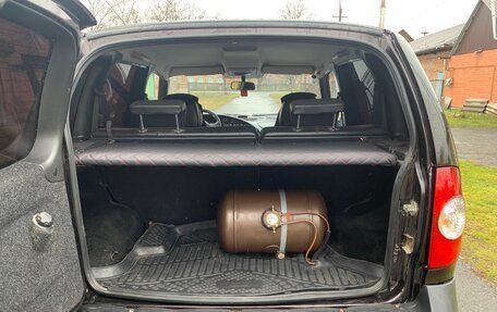 Chevrolet Niva I рестайлинг, 2011 год, 520 000 рублей, 7 фотография