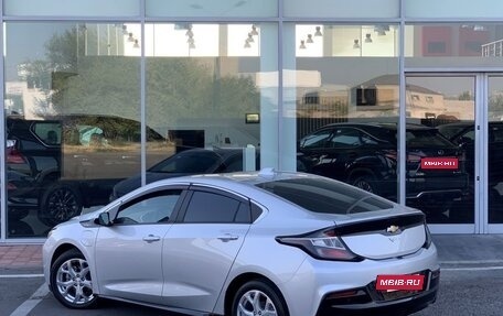 Chevrolet Volt II, 2016 год, 1 860 000 рублей, 9 фотография