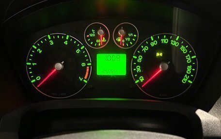 Ford Fiesta, 2007 год, 320 000 рублей, 10 фотография