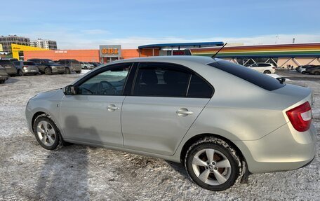 Skoda Rapid I, 2015 год, 900 000 рублей, 3 фотография