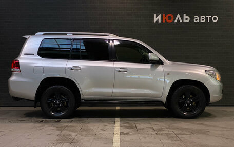 Toyota Land Cruiser 200, 2011 год, 2 785 000 рублей, 4 фотография