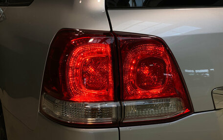 Toyota Land Cruiser 200, 2011 год, 2 785 000 рублей, 7 фотография