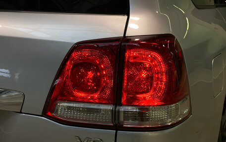 Toyota Land Cruiser 200, 2011 год, 2 785 000 рублей, 8 фотография