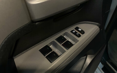 Toyota Land Cruiser 200, 2011 год, 2 785 000 рублей, 15 фотография