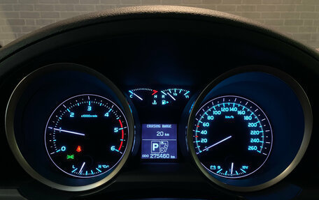 Toyota Land Cruiser 200, 2011 год, 2 785 000 рублей, 24 фотография