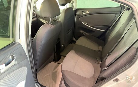 Hyundai Solaris II рестайлинг, 2013 год, 745 000 рублей, 12 фотография