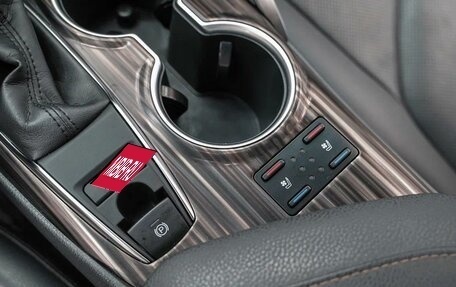 Toyota Camry, 2021 год, 2 690 000 рублей, 11 фотография