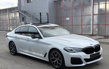 BMW 5 серия, 2021 год, 2 990 000 рублей, 10 фотография