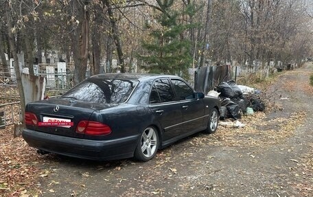 Mercedes-Benz E-Класс, 1995 год, 350 000 рублей, 7 фотография