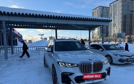 BMW X7, 2019 год, 7 800 000 рублей, 12 фотография