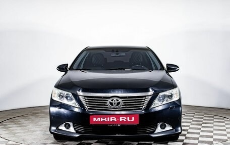 Toyota Camry, 2012 год, 1 800 000 рублей, 2 фотография