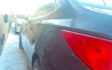 Hyundai Solaris II рестайлинг, 2015 год, 450 000 рублей, 6 фотография