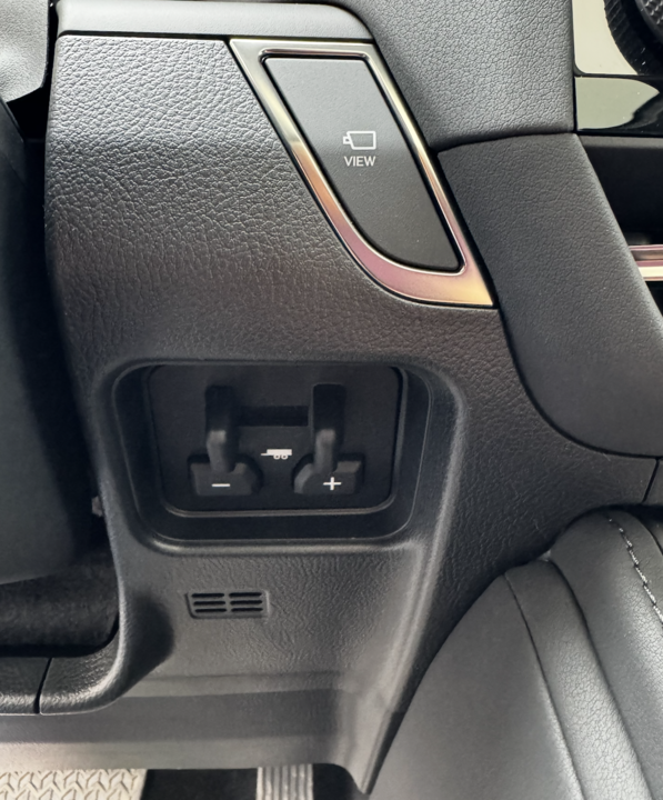 Lexus GX II рестайлинг 2, 2024 год, 15 500 000 рублей, 14 фотография