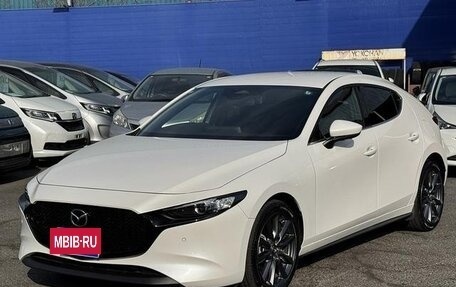 Mazda 3, 2022 год, 1 150 000 рублей, 3 фотография