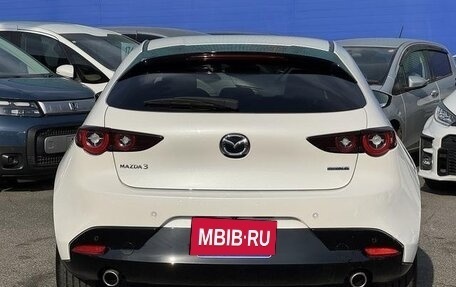 Mazda 3, 2022 год, 1 150 000 рублей, 7 фотография