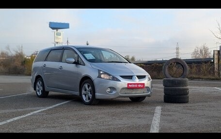 Mitsubishi Grandis, 2008 год, 690 000 рублей, 1 фотография