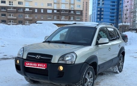Hyundai Tucson III, 2005 год, 745 000 рублей, 1 фотография