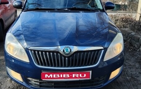 Skoda Fabia II, 2010 год, 550 000 рублей, 1 фотография