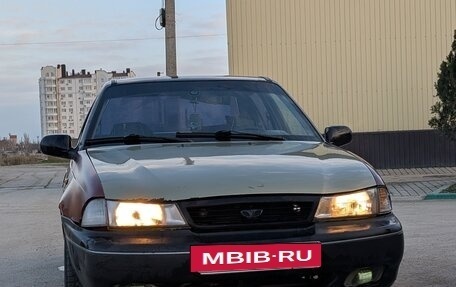 Daewoo Nexia I рестайлинг, 2000 год, 120 000 рублей, 1 фотография