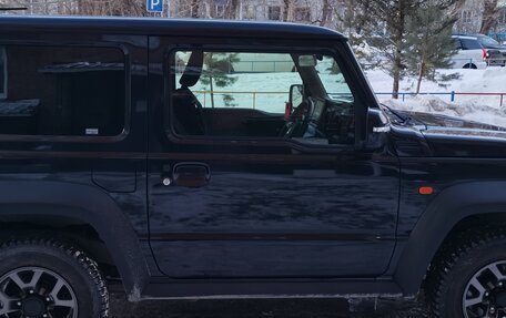 Suzuki Jimny, 2022 год, 2 350 000 рублей, 3 фотография